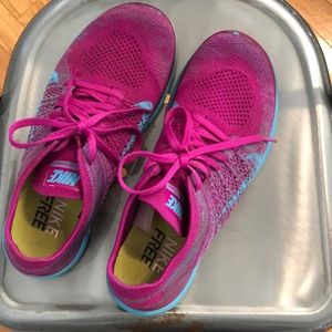 Nike Flyknit 4.0 women’s 9